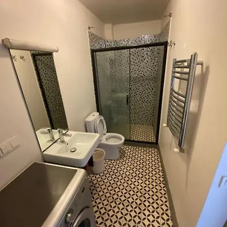 דירה Cozy Flat With Balcony, Very Close To Galata Tower